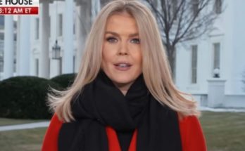 federal workers office empty desks