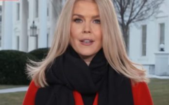 empty government office desks Washington DC