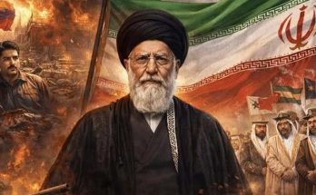 Ayatollah Khamenei in war scene