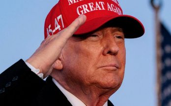 tmpny1raomv speaking in a news photo