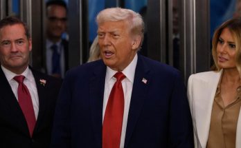 Trump confirms rumor with Melania and aide